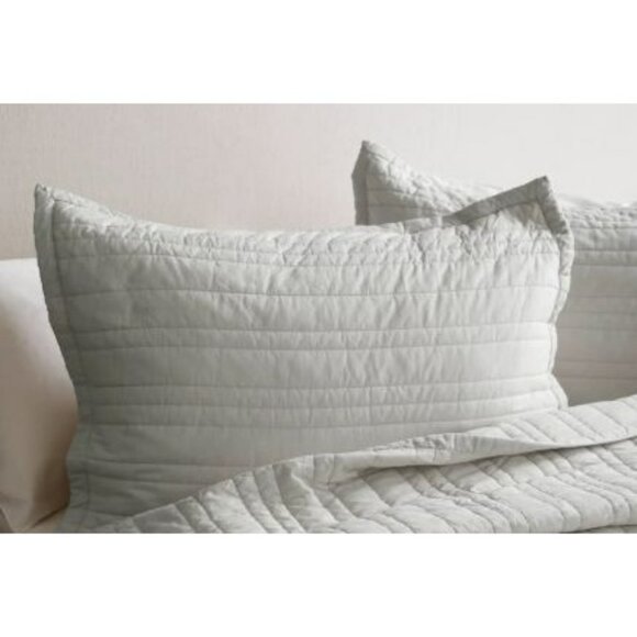 NWOT Quince Light Grey King Organic Cotton Stripe Stitch Quilted Sham Set 2 Pcs - Picture 2 of 3